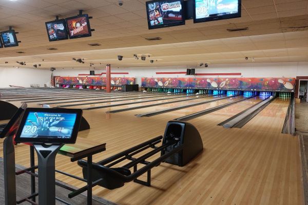 Nellie Fox Bowl & Sport Shop