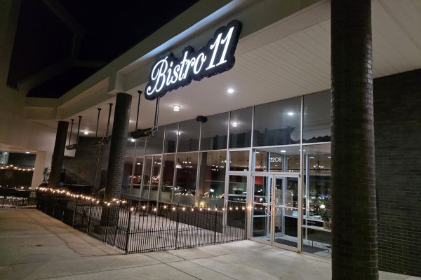 Bistro 11