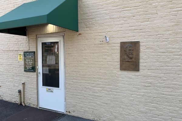Mansion House Art Center (Home of the Valley Art Association)